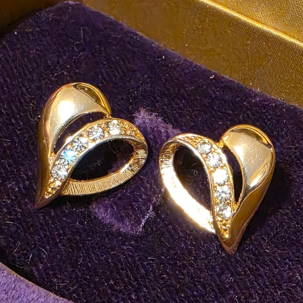 Gold Tone Open Heart Stud Earrings Crystal Accents Rhinestone Love Studs